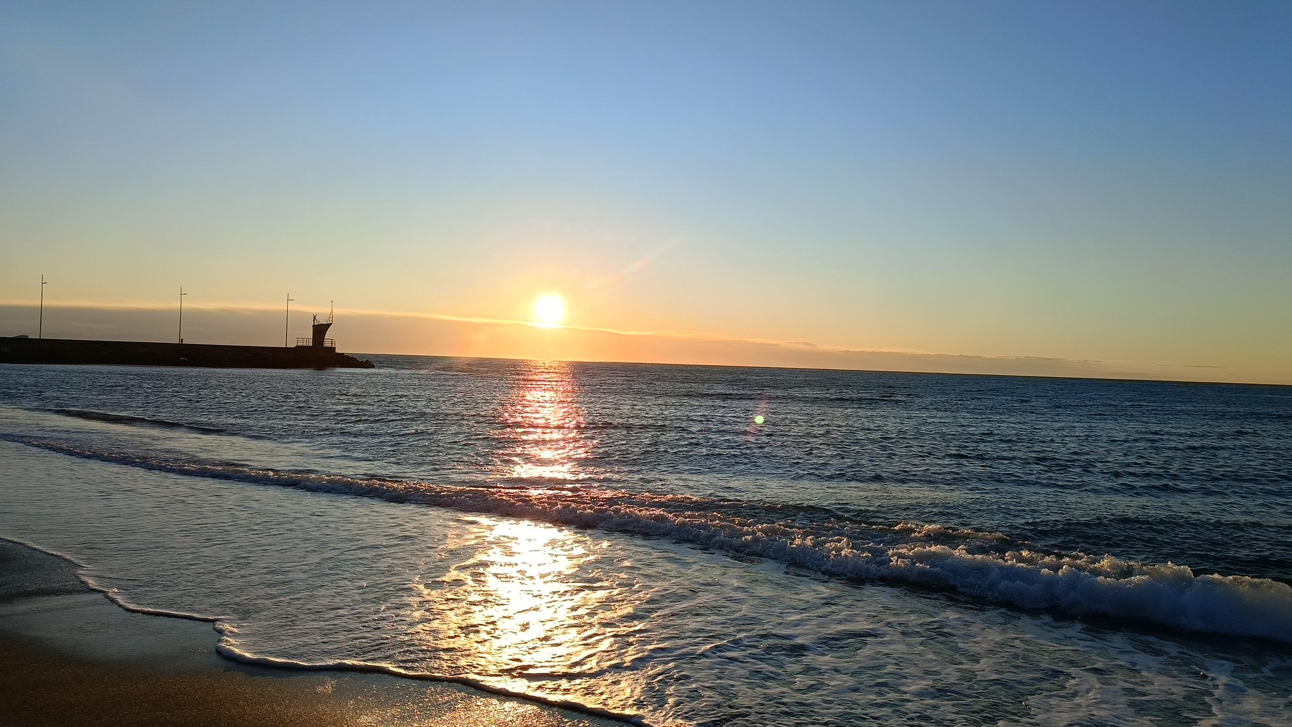 L'alba fotografata dai bagni Kursaal - Maremontana Running Park